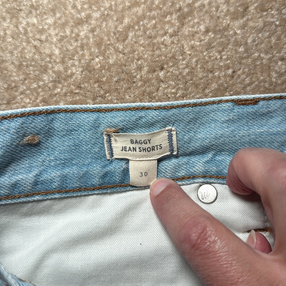 Madewell Baggy Jean Shorts - Picture 3 of 5
